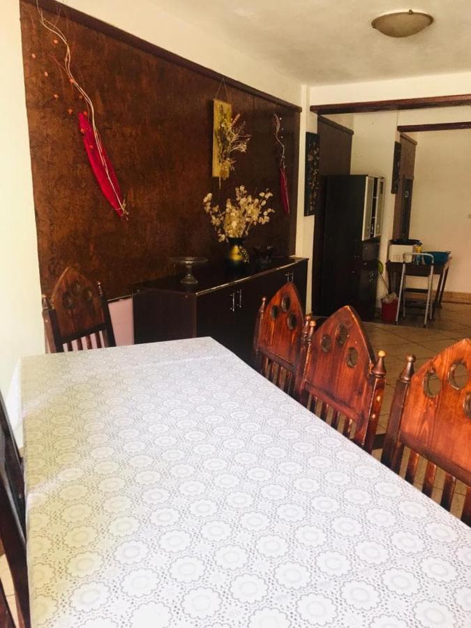 Vila Nik Szászbuda Kültér fotó